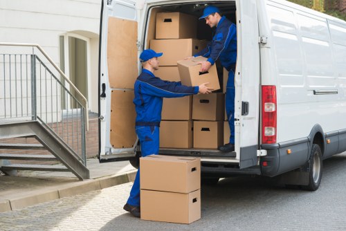 Moving day support for a Shepherds Bush office with access and loading considerations